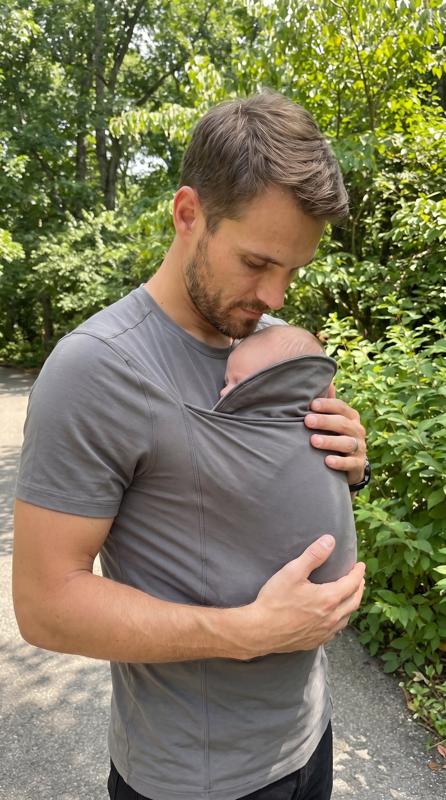 PapaTee™ Baby Pouch Shirt